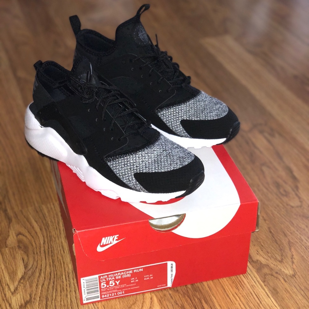 Nike Huarache Run Ultra SE (GS)